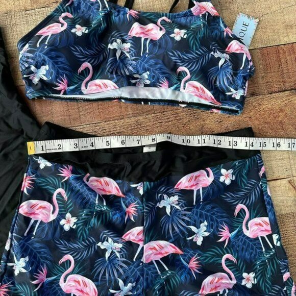 Yonique Black and blue flamingo print 3 piece swim suit top shorts bra L - Picture 4 of 9
